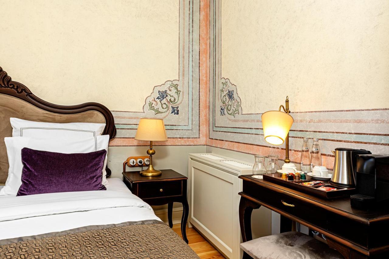 Meroddi Barnathan Hotel Istambul Extérieur photo